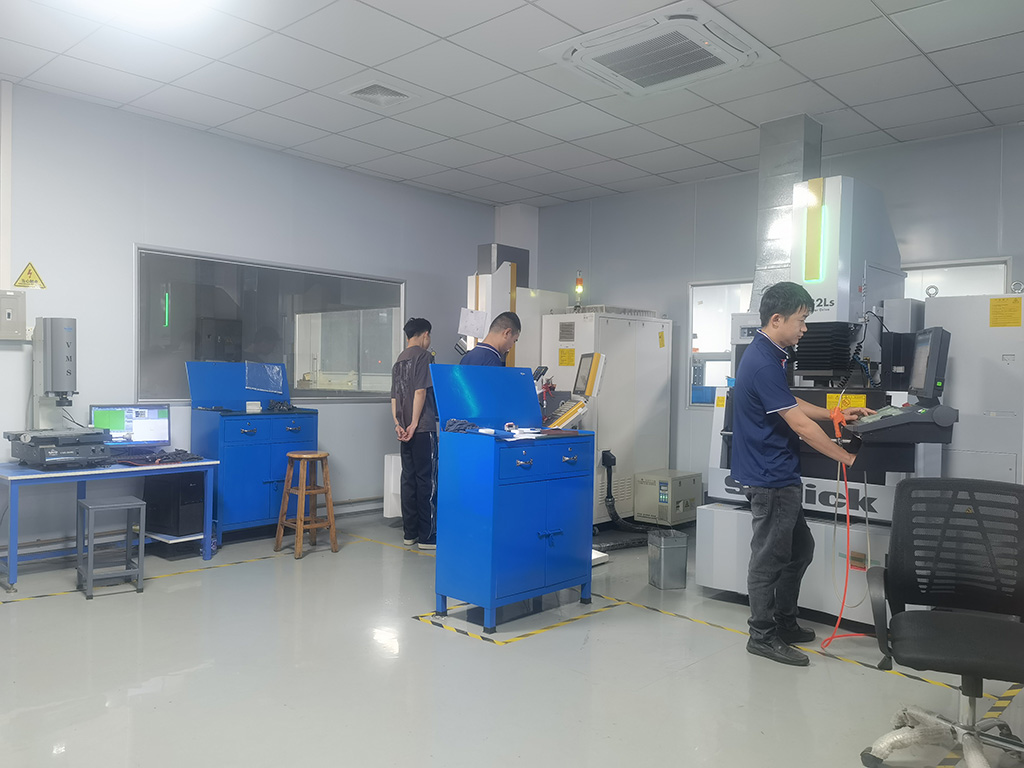 沙(sha)迪尅火(huo)蘤機 (2).jpg